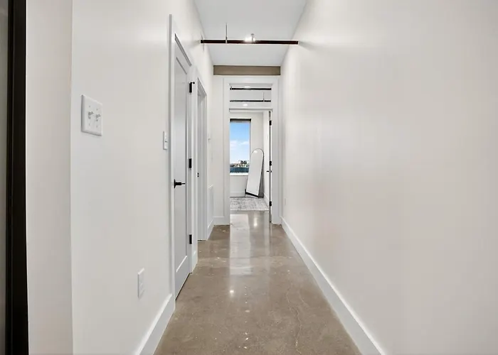 Trendy&spacious 1br